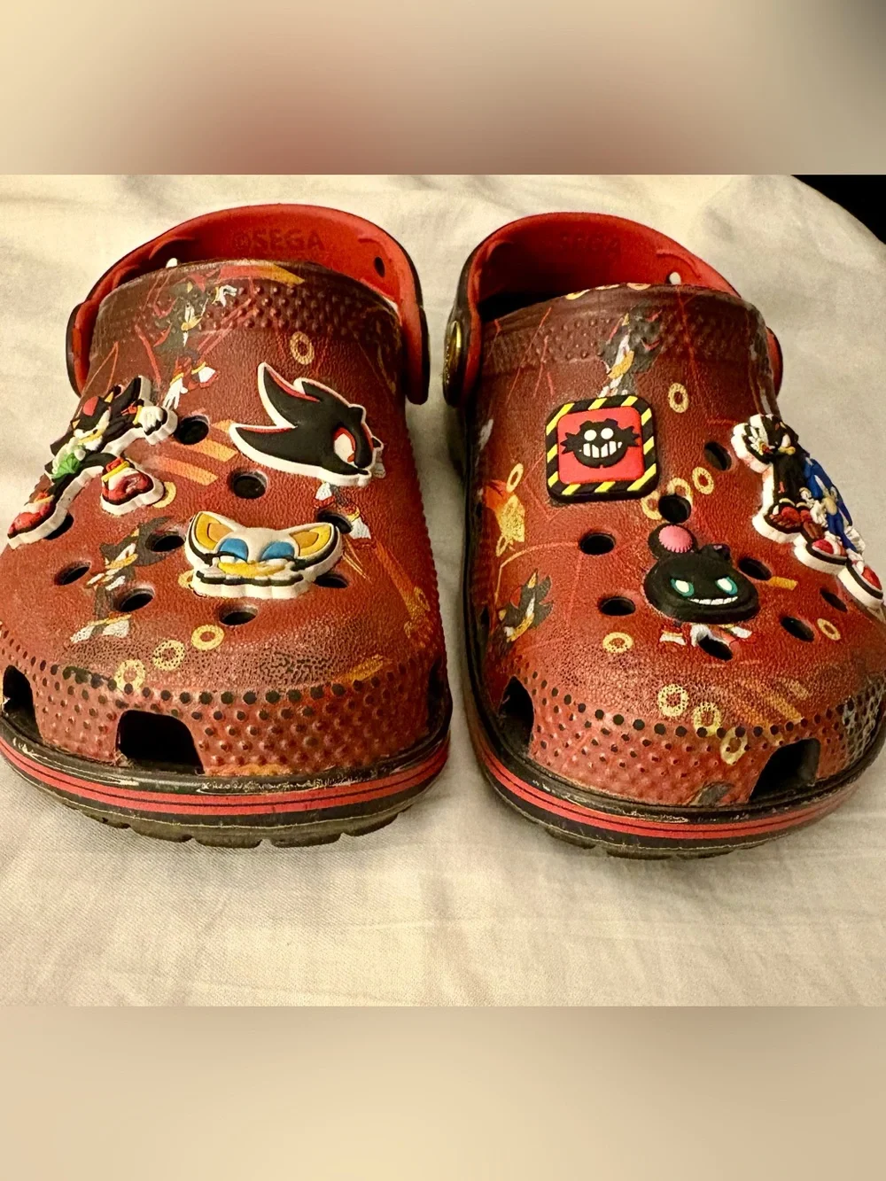 CROCS X Sonic the hedgehog little kid size 9.